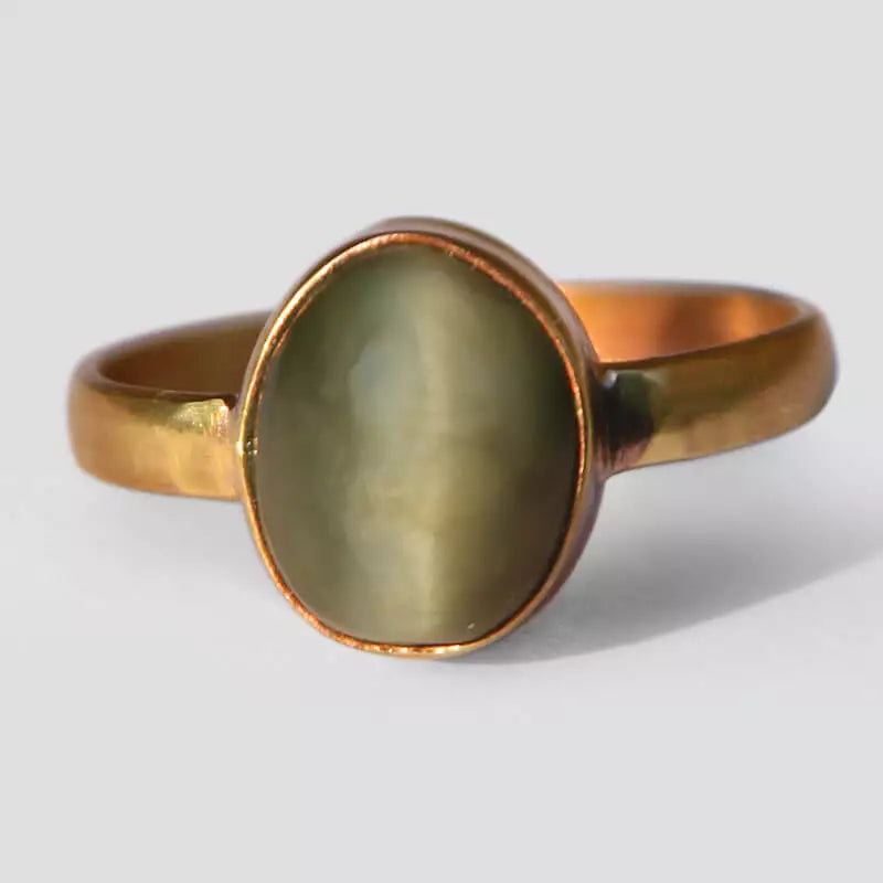 Natural Quartz Cat’s Eye (लहसुनिया)